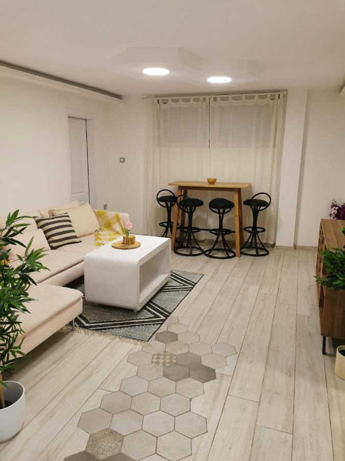 Apartman Tea Новий Сад Екстер'єр фото